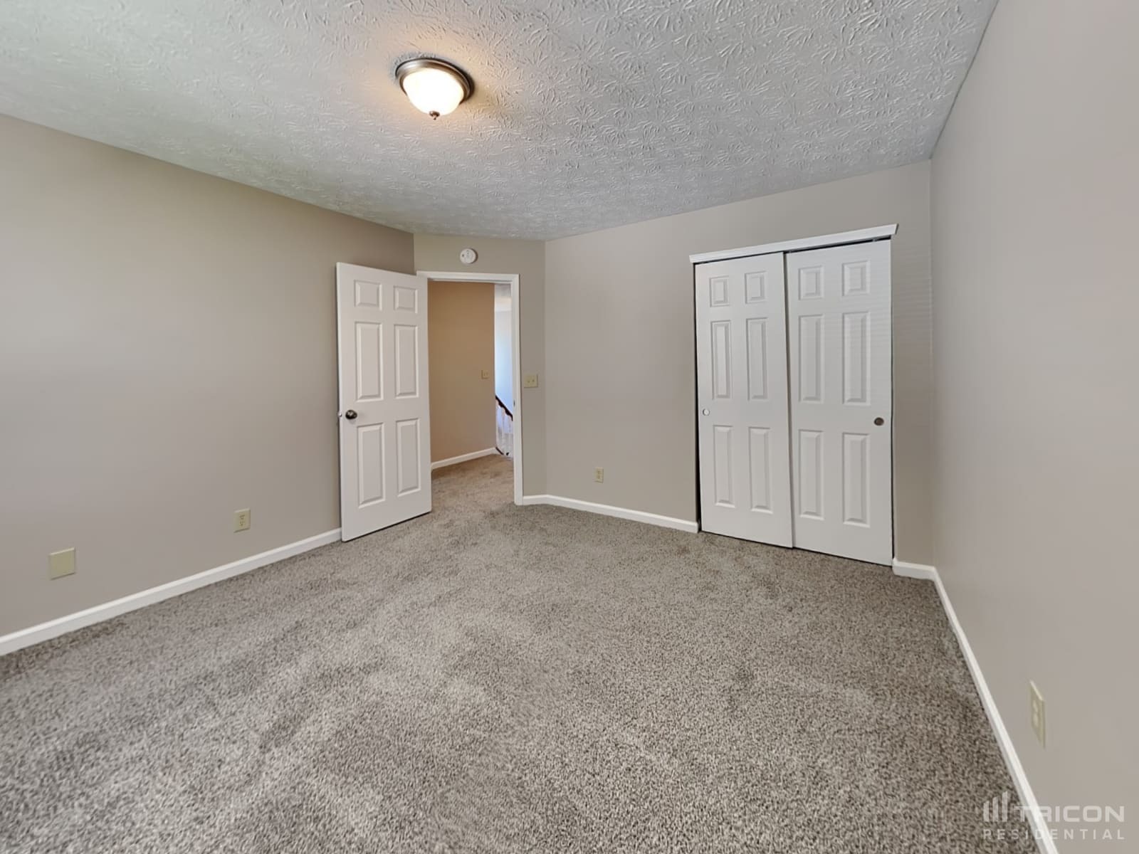 Building Photo - 1022 Pine Mountain Way