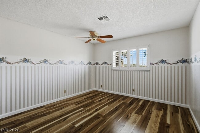 Building Photo - 3321 Basque St