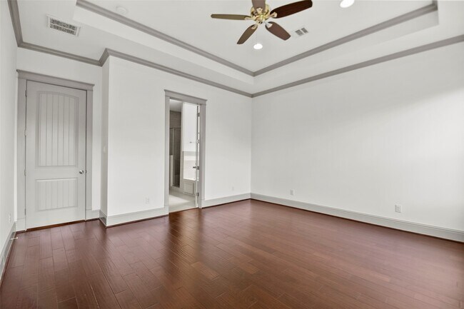 Building Photo - 1538 Thornton Rd
