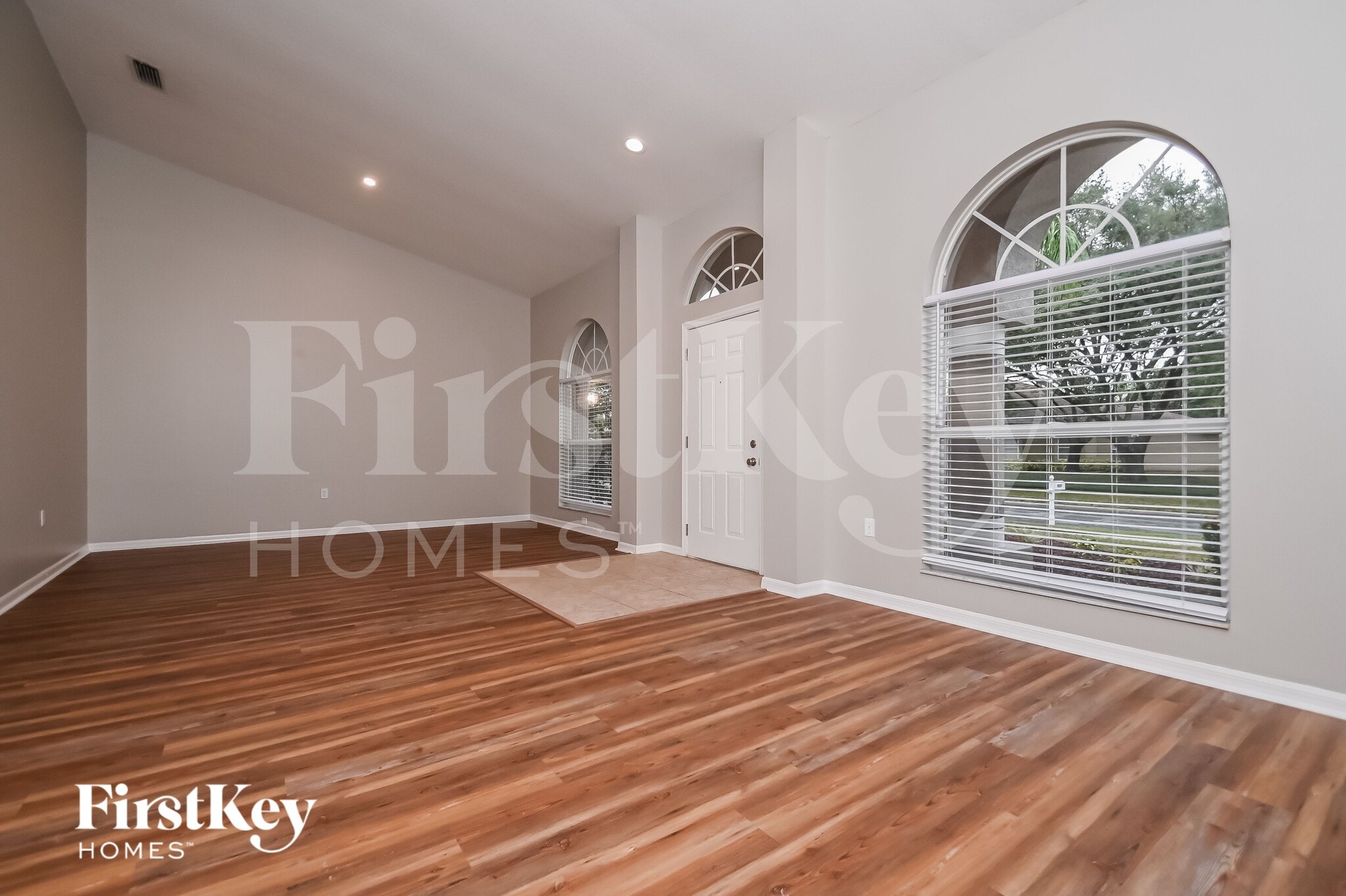 Building Photo - 4527 Gentrice Dr