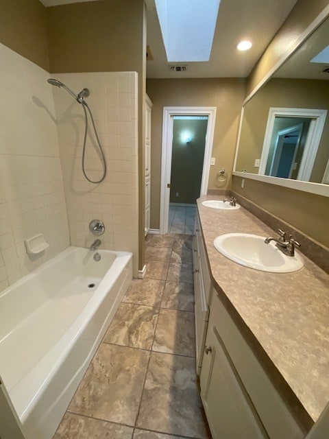 Building Photo - 2423 26th St