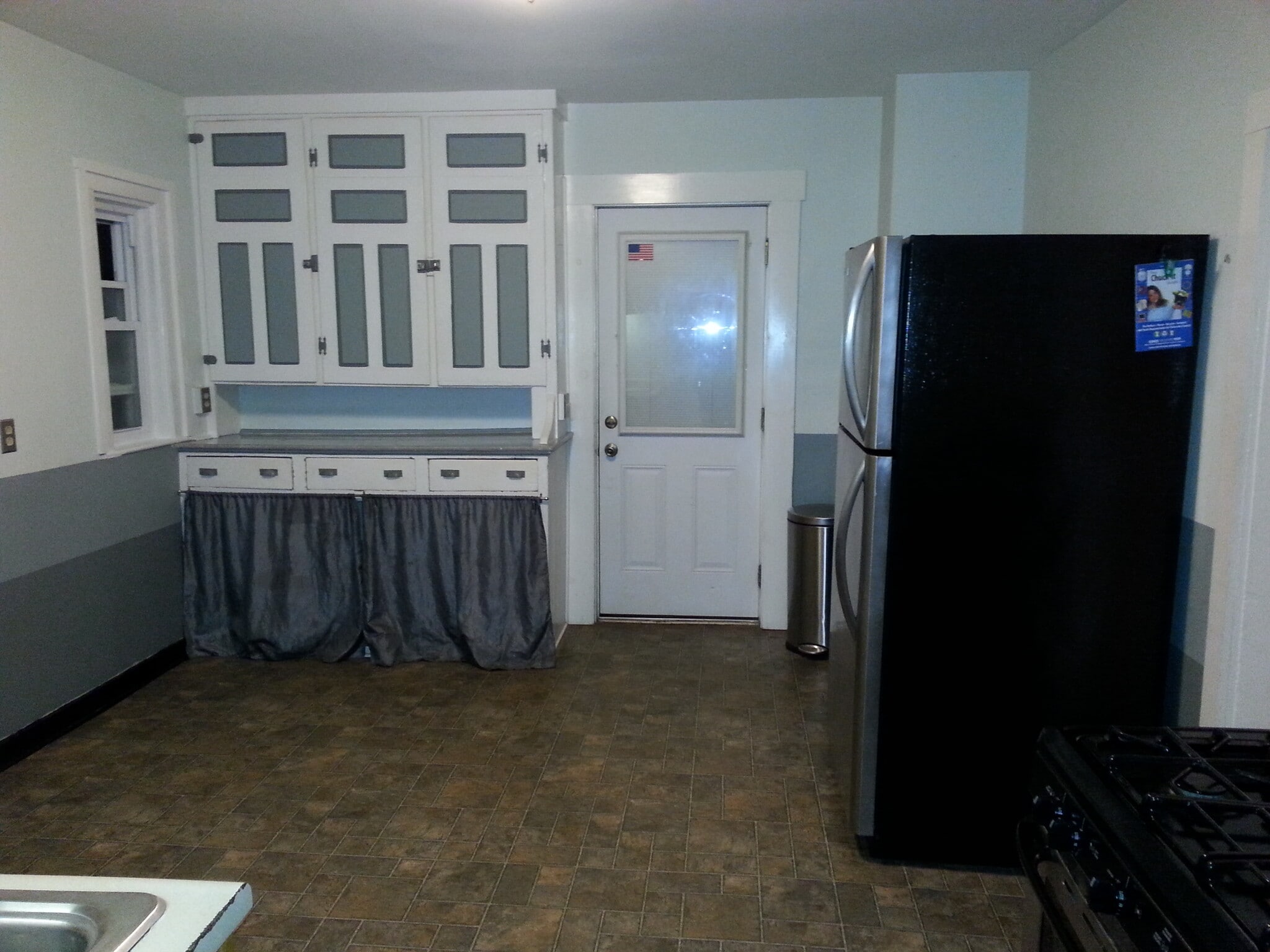 Building Photo - 188 Pine St