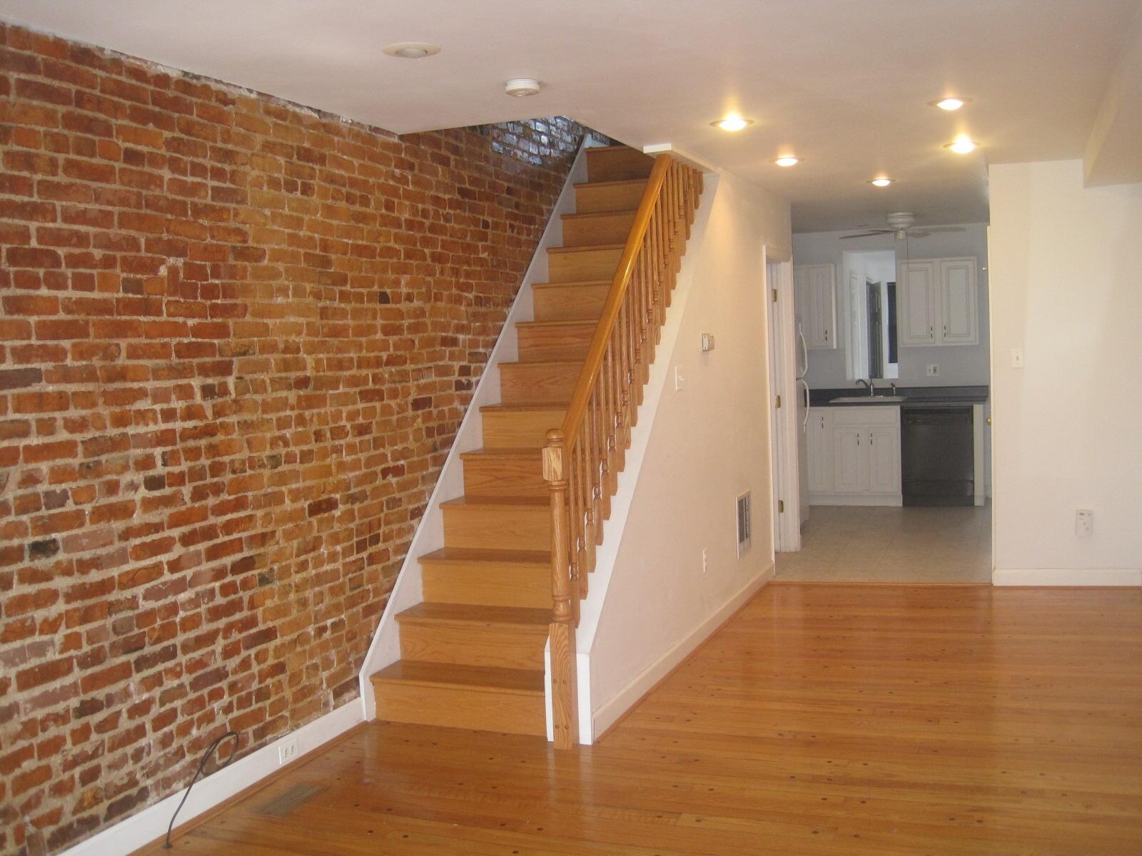 Building Photo - 1404 Woodall St
