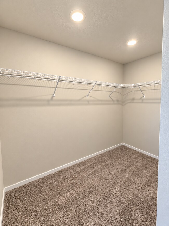 Building Photo - 8218 S Allora Ct