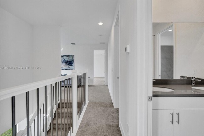 Building Photo - 13145 Addilyn Ct