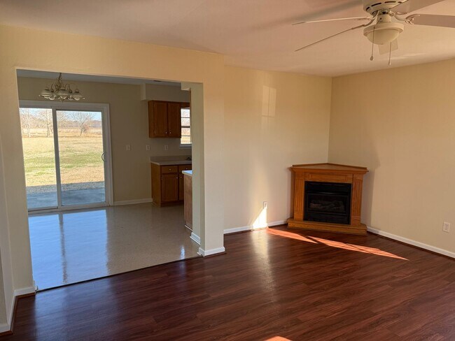Building Photo - 1243 Ramsey Rd