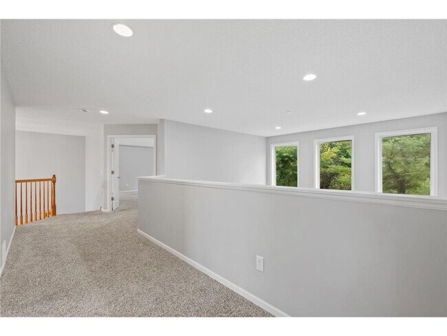 Building Photo - 2117 Vermillion Curve