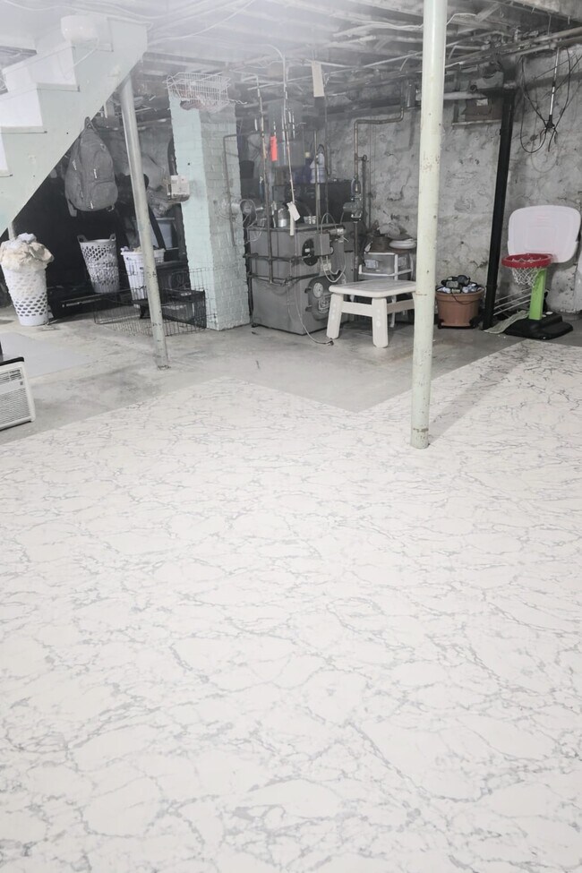 Building Photo - 26 Caswell Ct