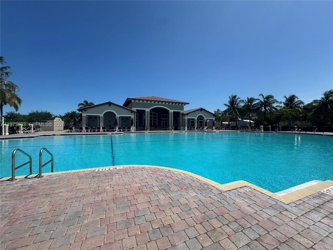 Building Photo - 8877 SW 223rd Ln