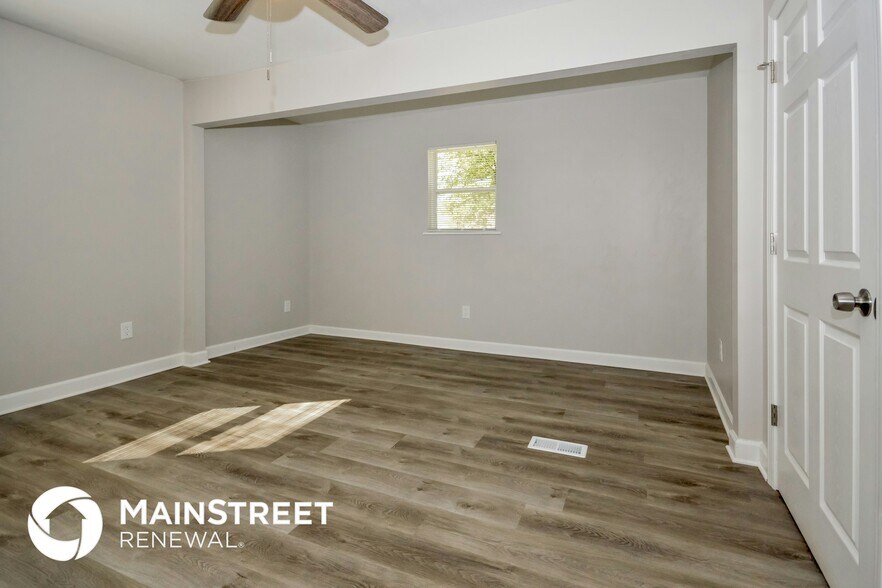 Building Photo - 4038 Whitaker Dr