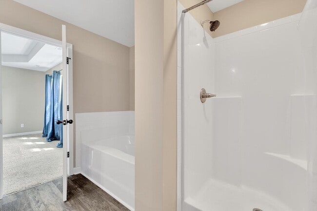 Building Photo - 3 Bedroom with BONUS in Swansboro HS District!