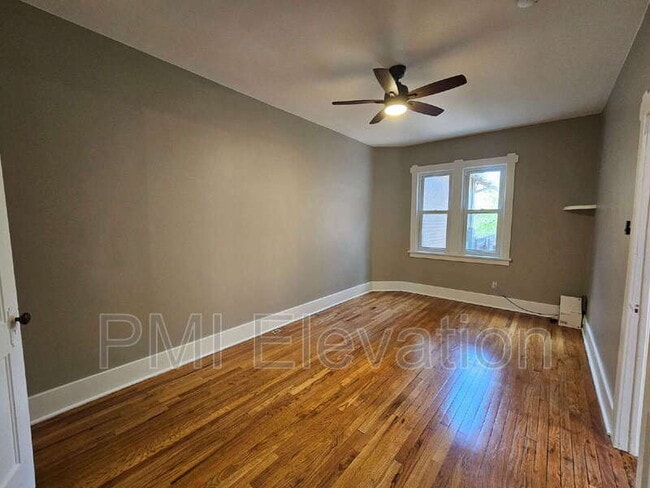 Building Photo - 1529 Lowell Blvd