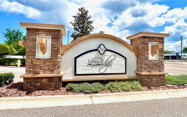 Building Photo - 8427 Blue Rock Dr