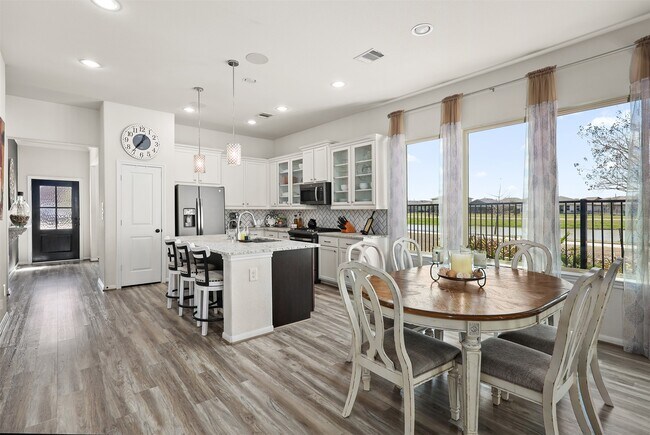 Building Photo - 2405 Arbor Edge Crossing