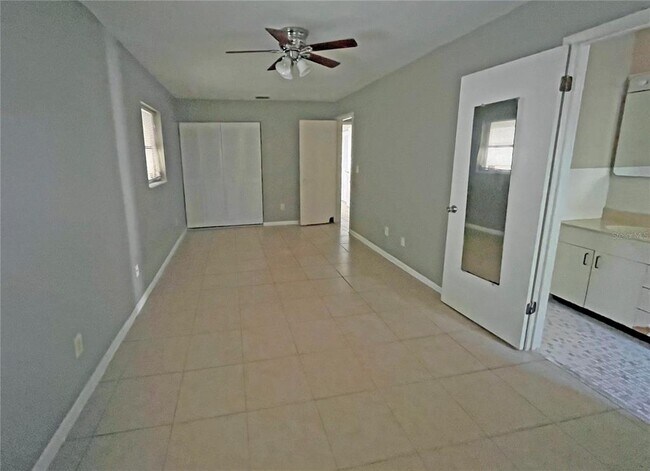 Building Photo - 4514 Cynthia Ln