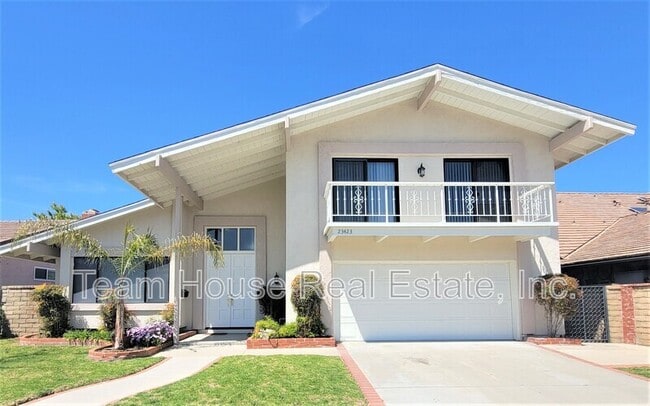 Primary Photo - 23423 Vía Boscana