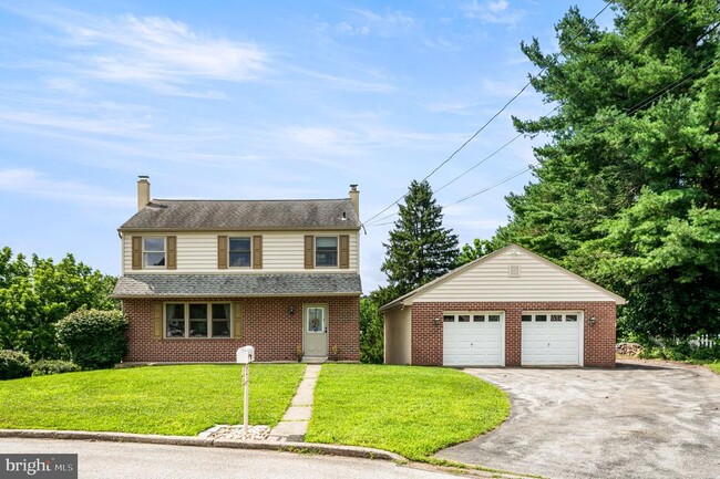 Primary Photo - 1236 Ellis Cir