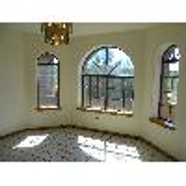 Building Photo - Tucson Foothills Home
