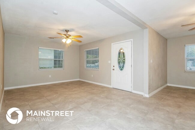 Building Photo - 525 Braddock St S