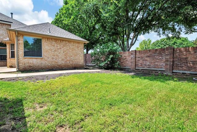 Building Photo - 1601 Long Prairie Ct
