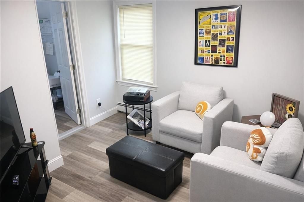 Building Photo - 15 Rock St