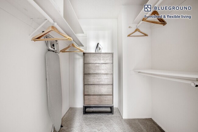 Building Photo - 4025 Via Marina