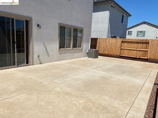 Building Photo - 3636 Landmark Cir