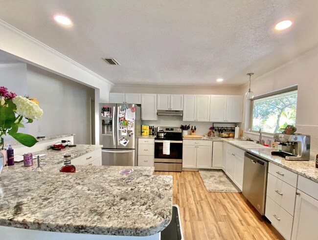 Building Photo - 123 Sotir St NW