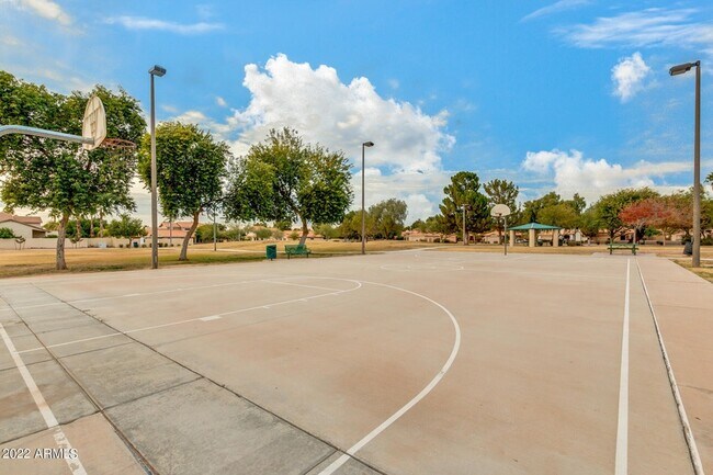 Building Photo - 1345 W Musket Way