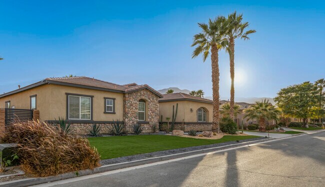Building Photo - 81849 Fiori del Deserto Dr