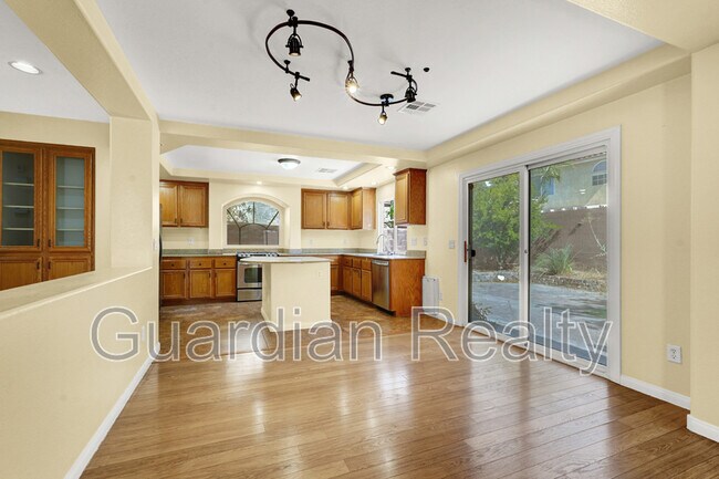 Building Photo - 6510 Samba Ave