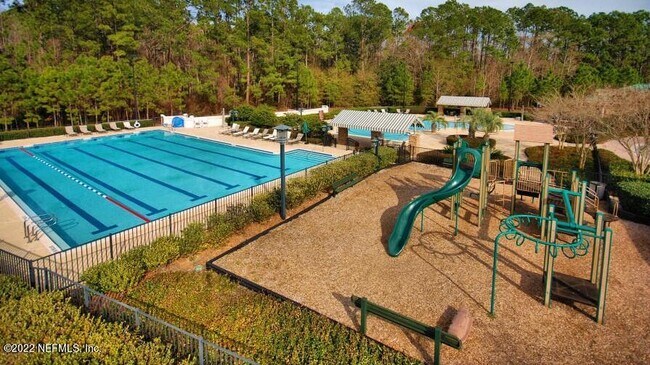 Building Photo - 955 Registry Blvd