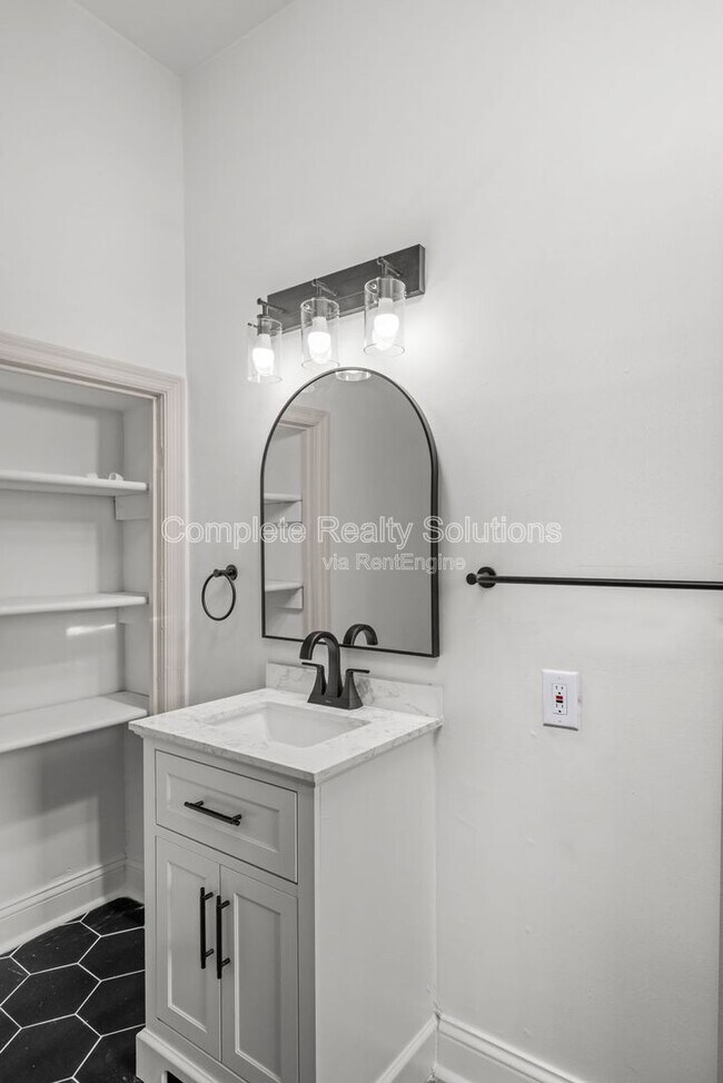 Building Photo - 6718 Minnesota Ave