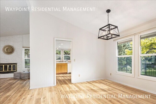 Building Photo - 3108 Woodbrook Pl