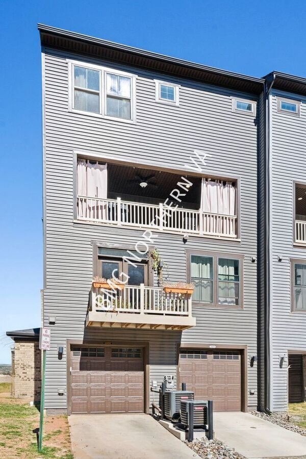 Building Photo - 2694 Velocity Rd