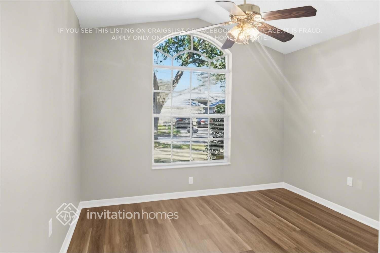 Building Photo - 10210 Merrimac Manor Dr