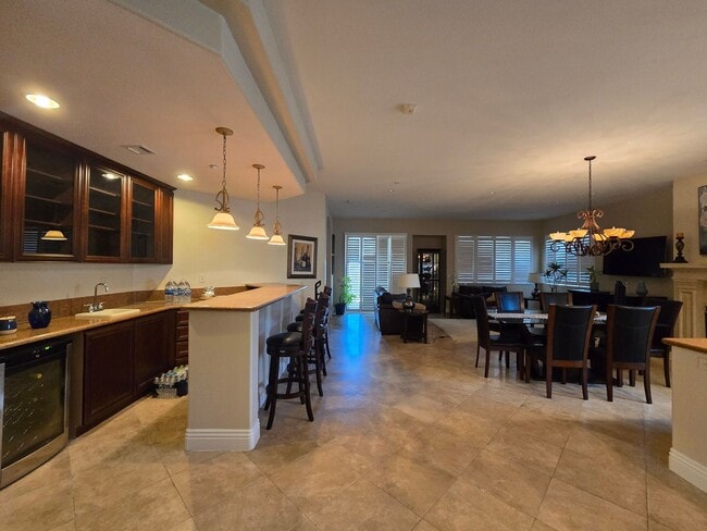 Building Photo - An Amazing Furnished 3 Bedroom Condo at La...