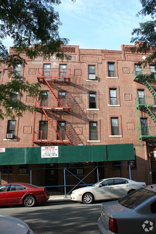 Building Photo - 314 E 183rd St