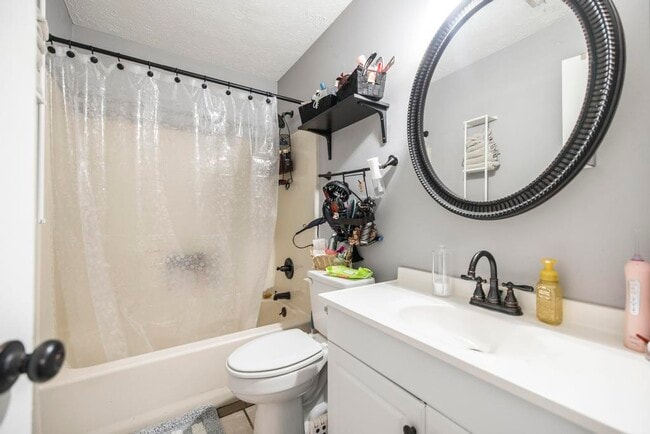 Building Photo - 130 Wrights Mill Cir