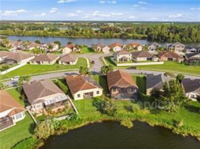 Building Photo - 5632 Aral Dr