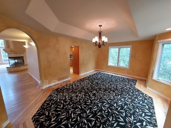Building Photo - 5035 Langdale Way