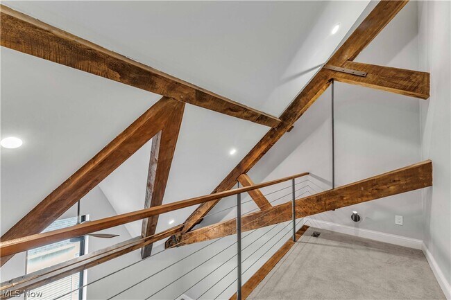 Building Photo - 2130 W 42nd St