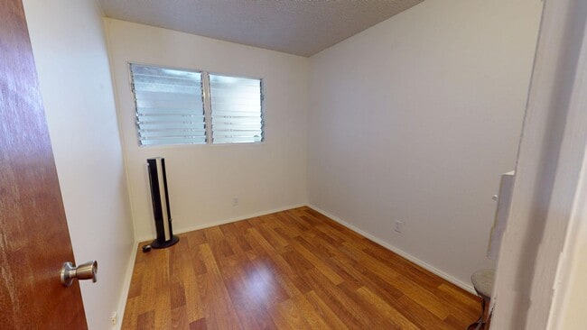 Building Photo - Spacious 3-Bedroom, 2-Bath Townhouse in Gr...