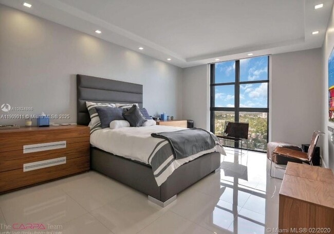 Building Photo - 4000 Towerside Terrace