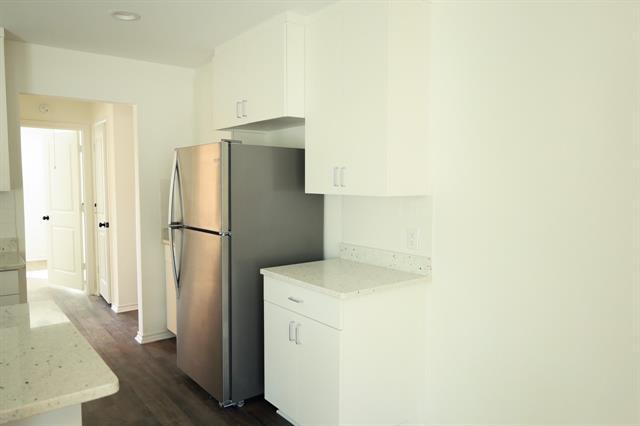 Building Photo - 300 Carrie Mabrie St