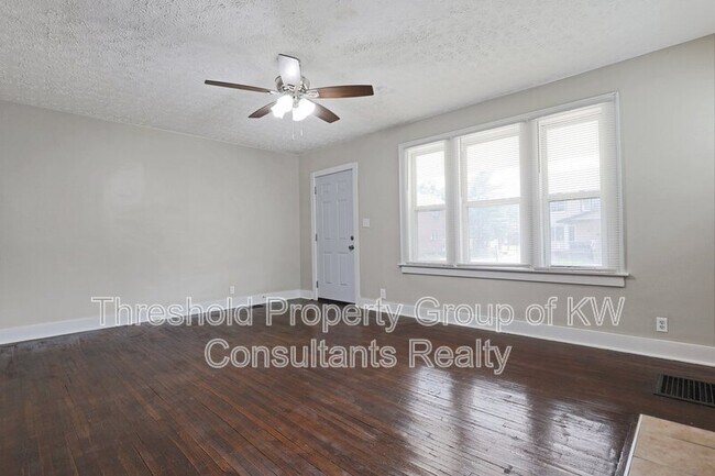 Building Photo - 1126-1128-1128 S Ohio Ave
