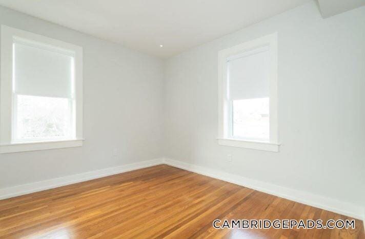 Building Photo - 16 Forest St