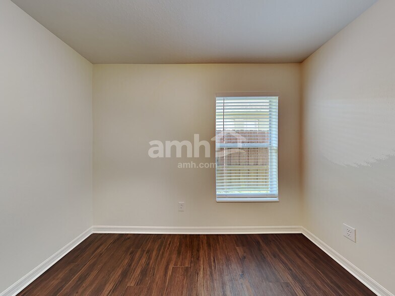 Building Photo - 927 Windton Oak Dr