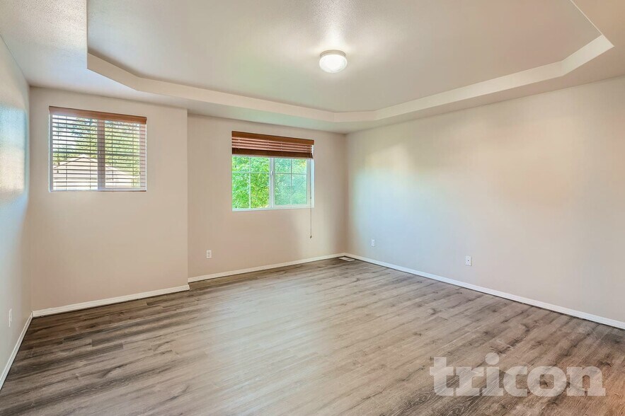 Building Photo - 18012 17th Ave Ct E