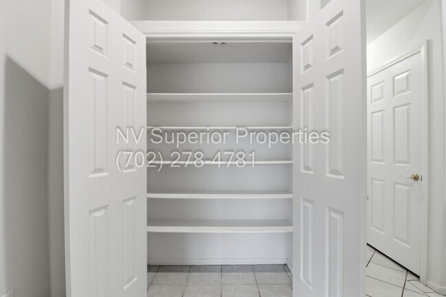 Building Photo - NW!! Single Story!!! 3 Car Garage!!  2 Masters!!! Low Maintenance desert landscape front yard!!  ...